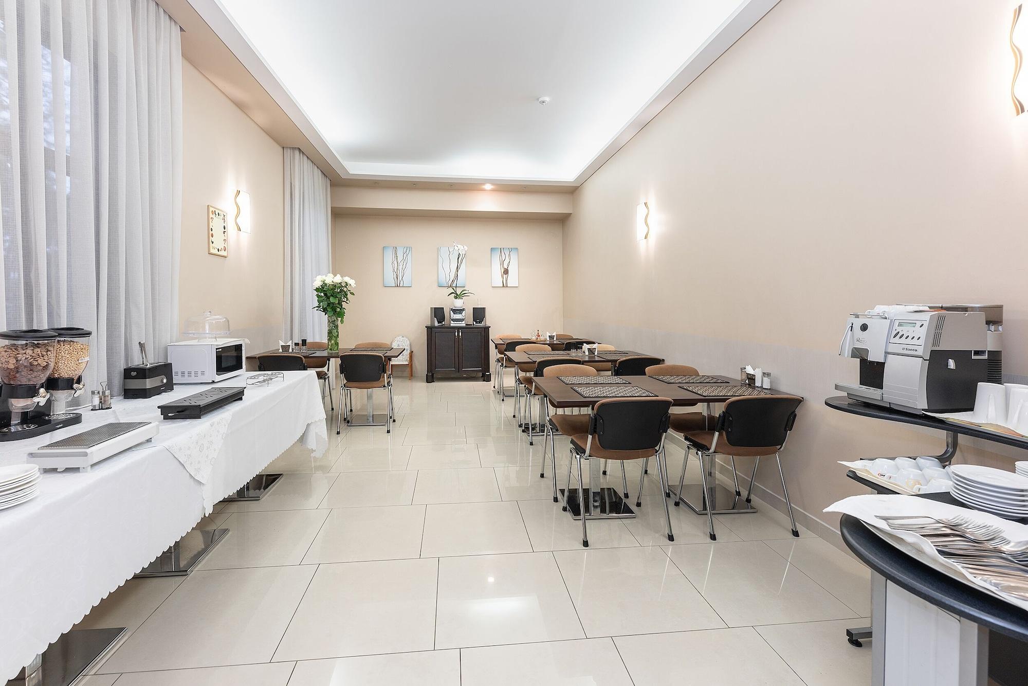 Restaurant Room-valensija - Large Suite