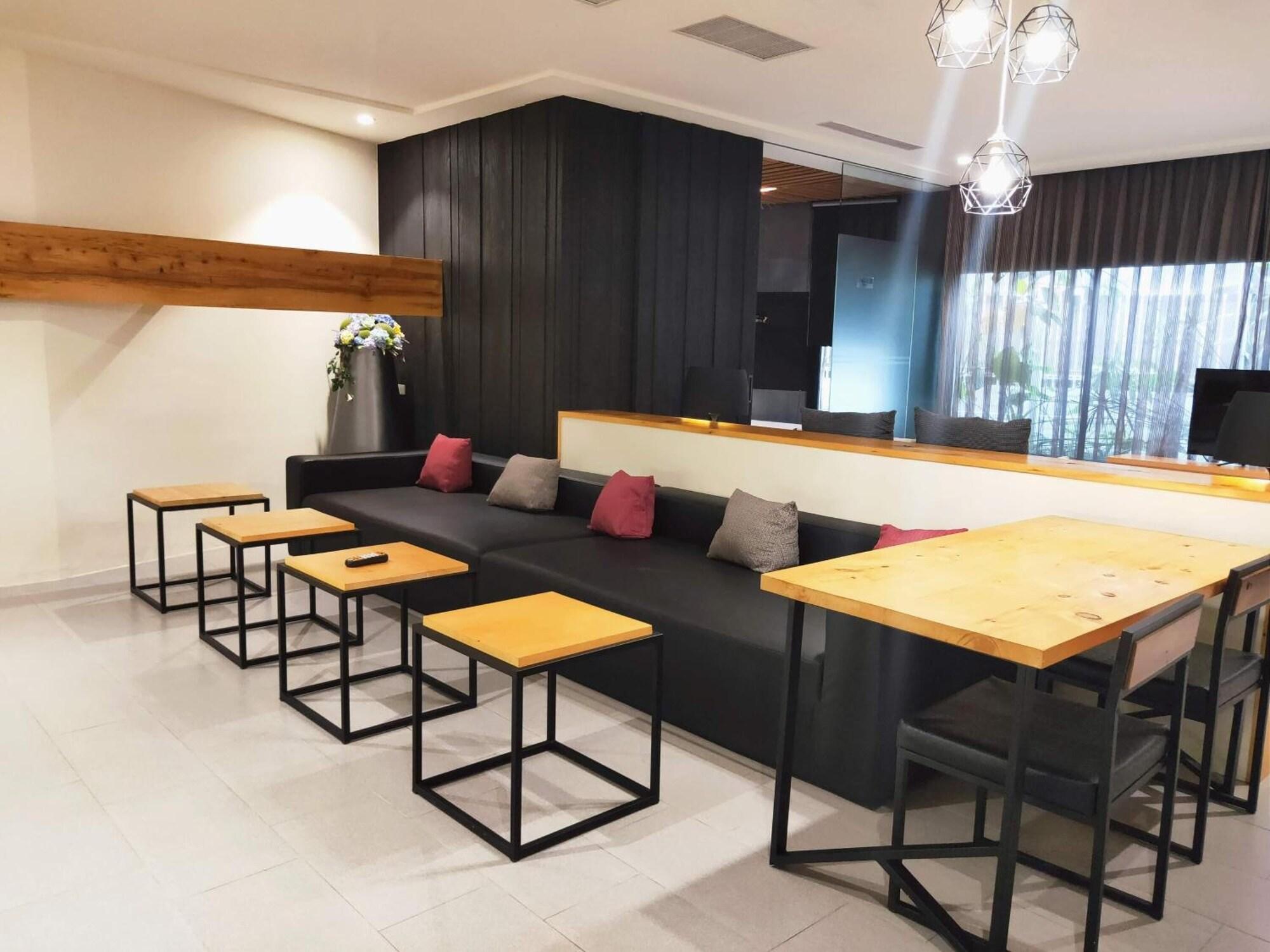 Sala de Reuniones Roppongi Motel