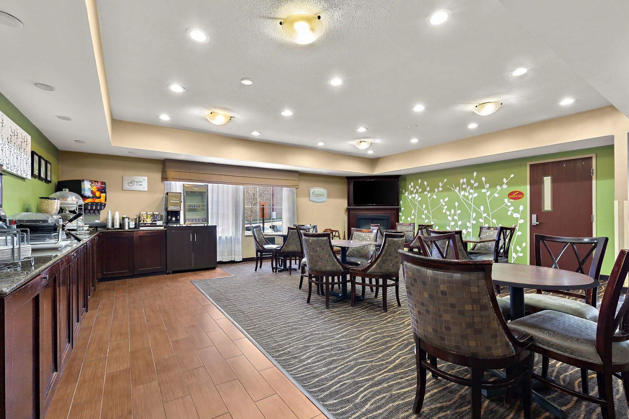 Restaurant Sleep Inn & Suites Near Joint Base Andrews - Washington Area