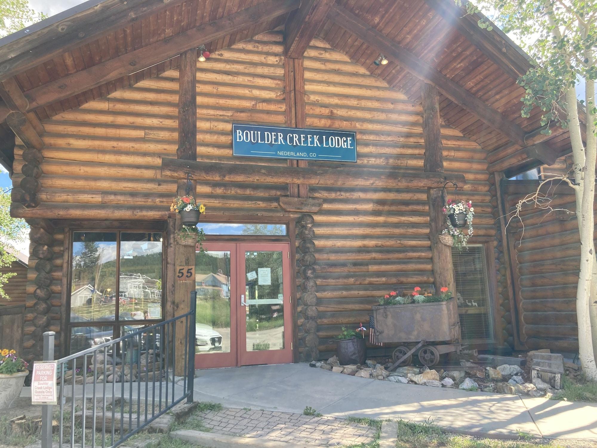 Varios The Boulder Creek Lodge