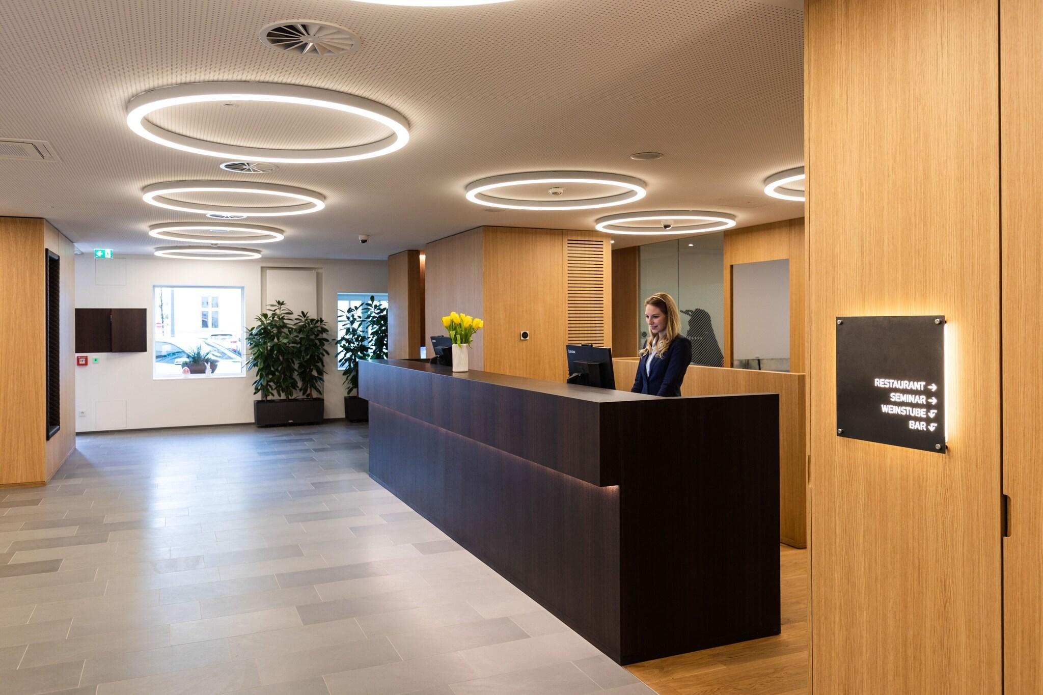 Vista Lobby Hotel Messmer