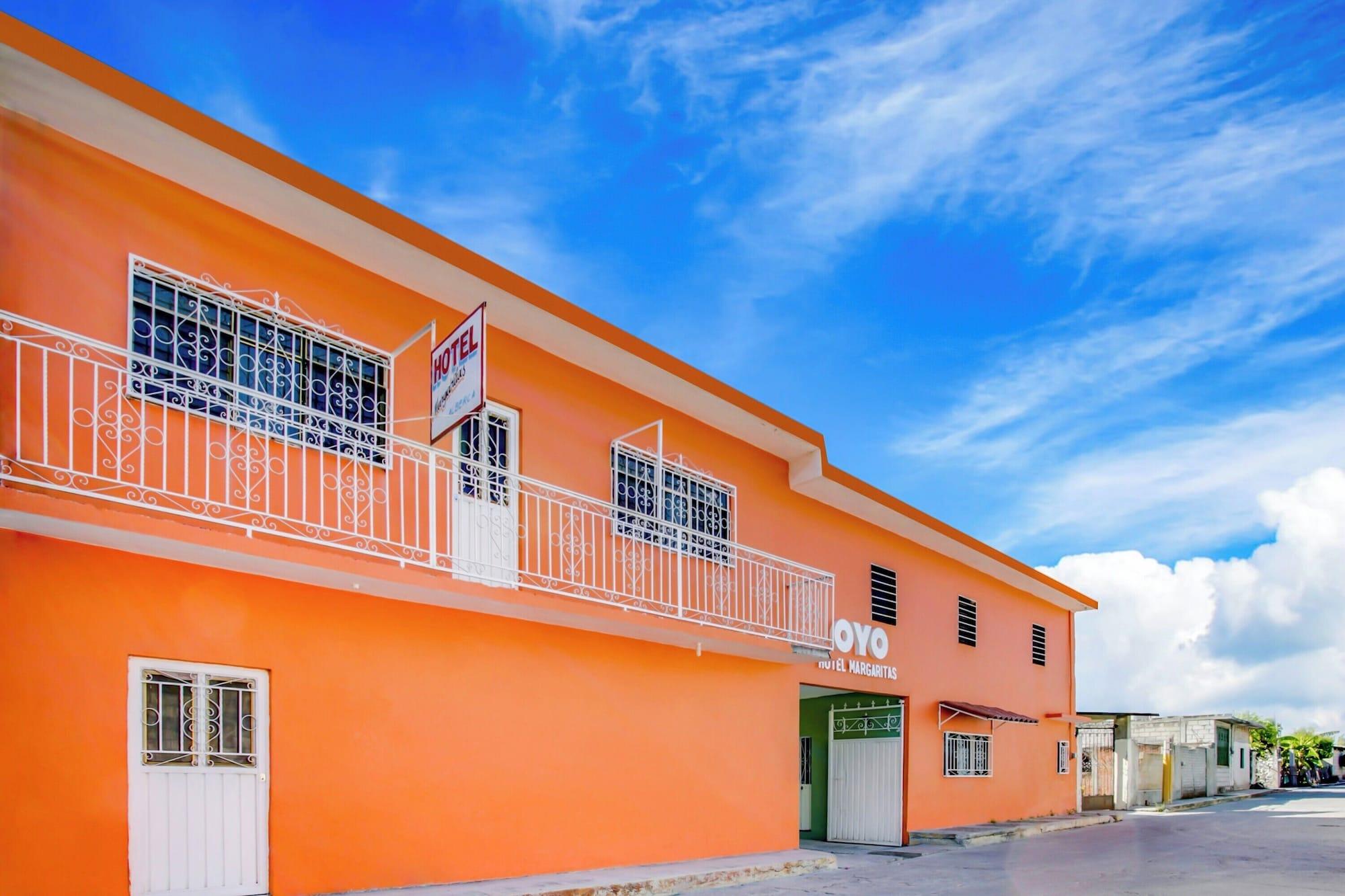 Vista Exterior OYO Hotel Margarita