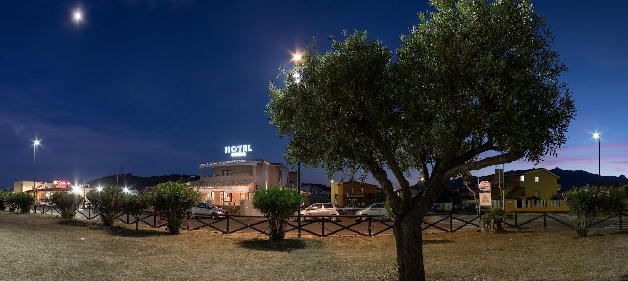 Vista Exterior Xenia Hotel