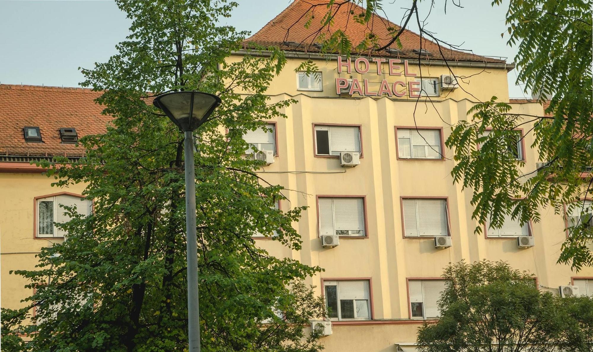 Vista Exterior Hotel Zepter Palace