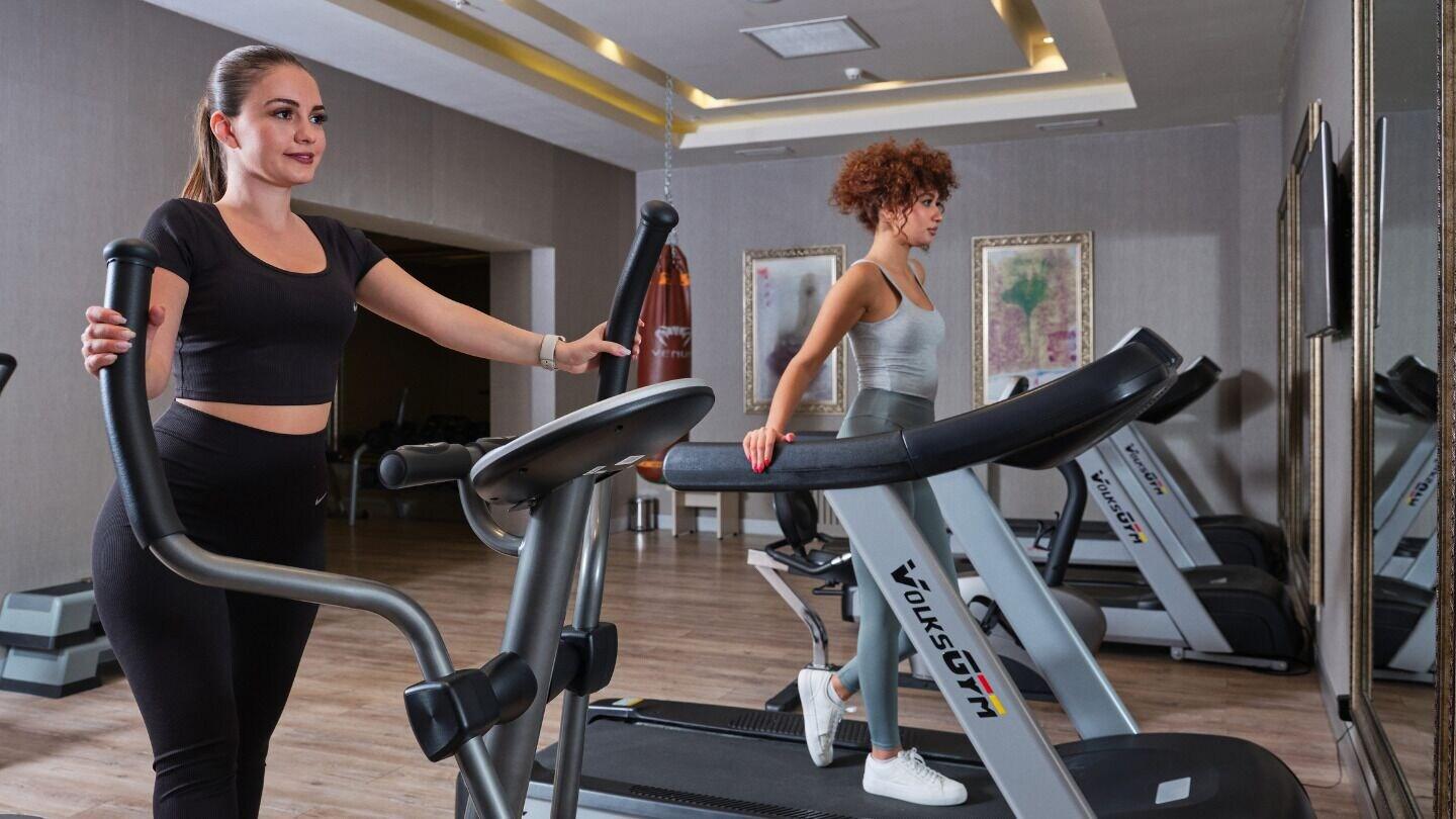 Gimnasio Qafqaz Riverside Resort Hotel