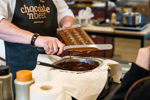Actividad - Brujas: Chocolate belga con degustación de cerveza.