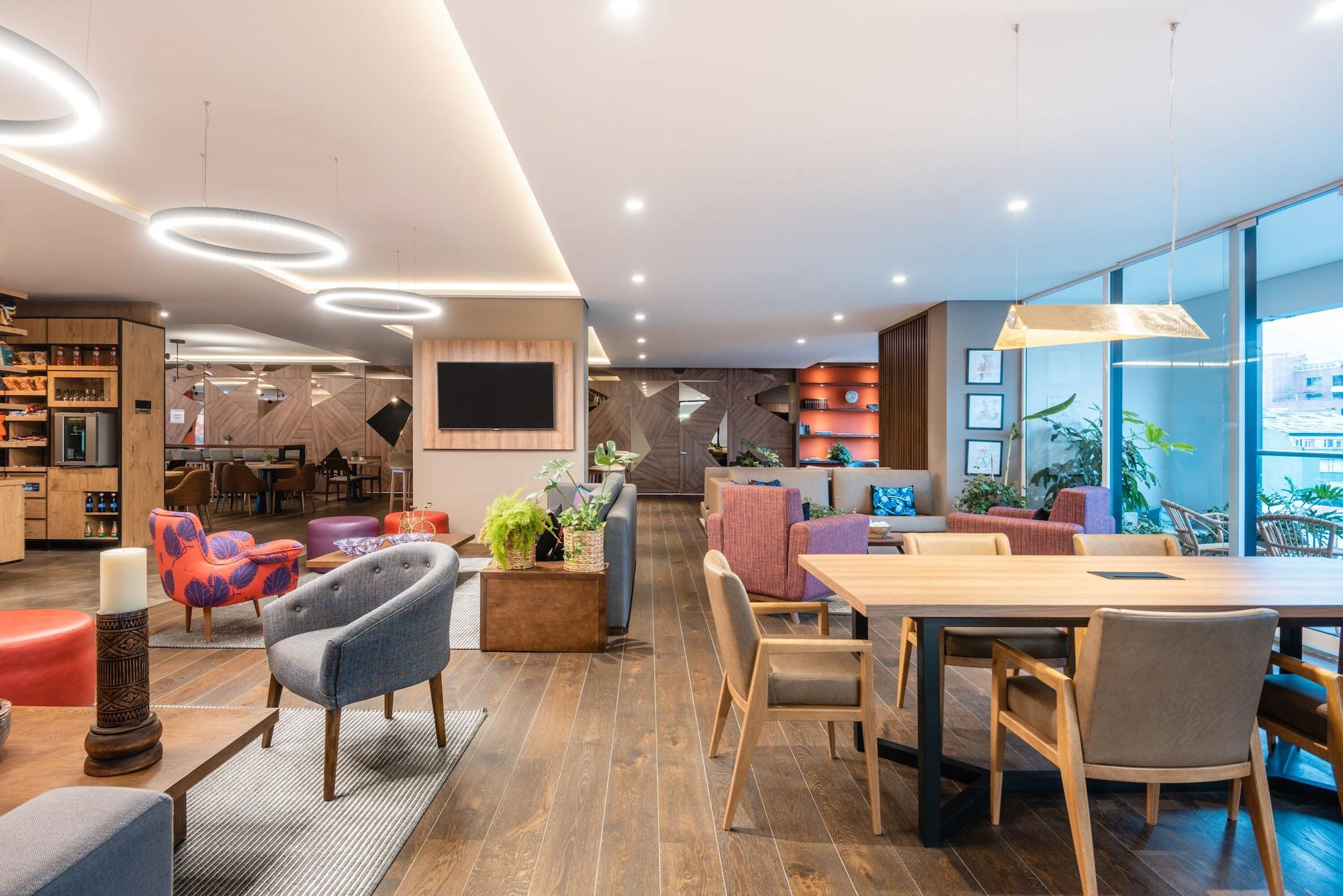 Vista Lobby Residence Inn by Marriott Bogota