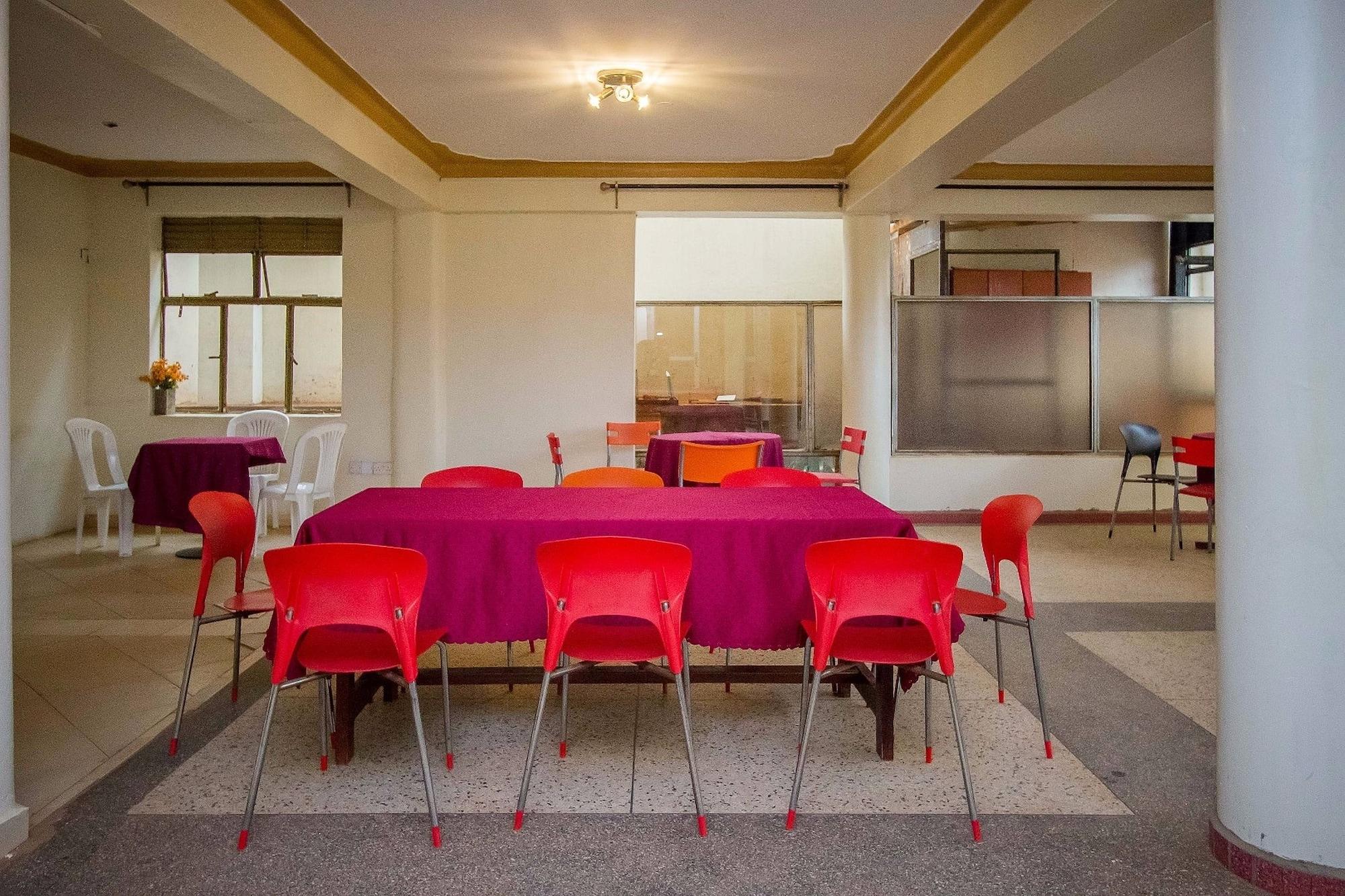 Sala de Reuniones Makerere Serene Hotel