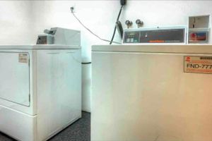 Alquiler Vacacional - FABULOUS 1 BEDROOM 640 SF APT ,TWO FULL BATHROOMS!