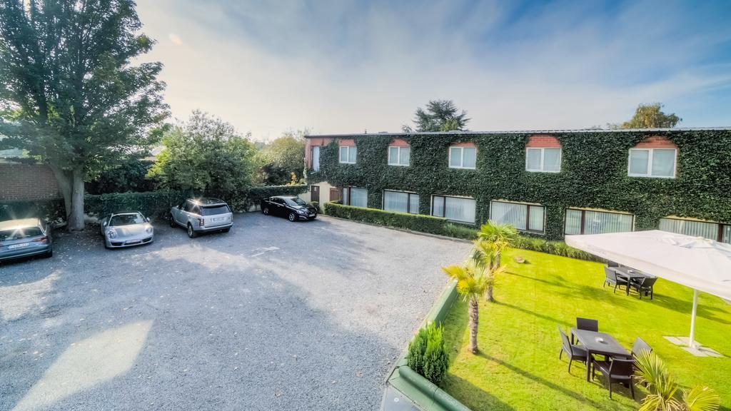 Vista Exterior Value Stay Menen