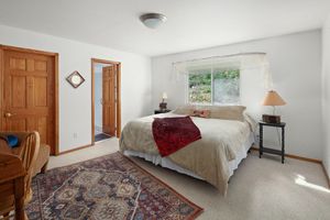 Alquiler Vacacional - The Hillside House located 8 miles from west entrance to Glacier National Park