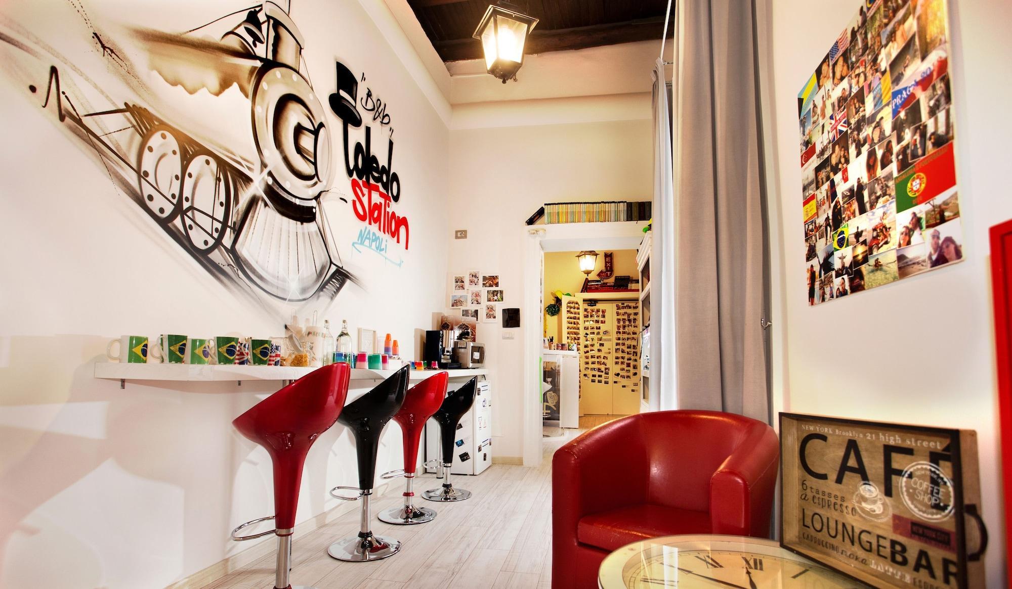 Vista Exterior Toledo station Bed & breakfast