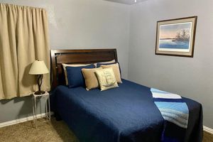 Alquiler Vacacional - **Timberland Cottage** Sleeps 6. Minutes to Casino, Concerts, Lake, College