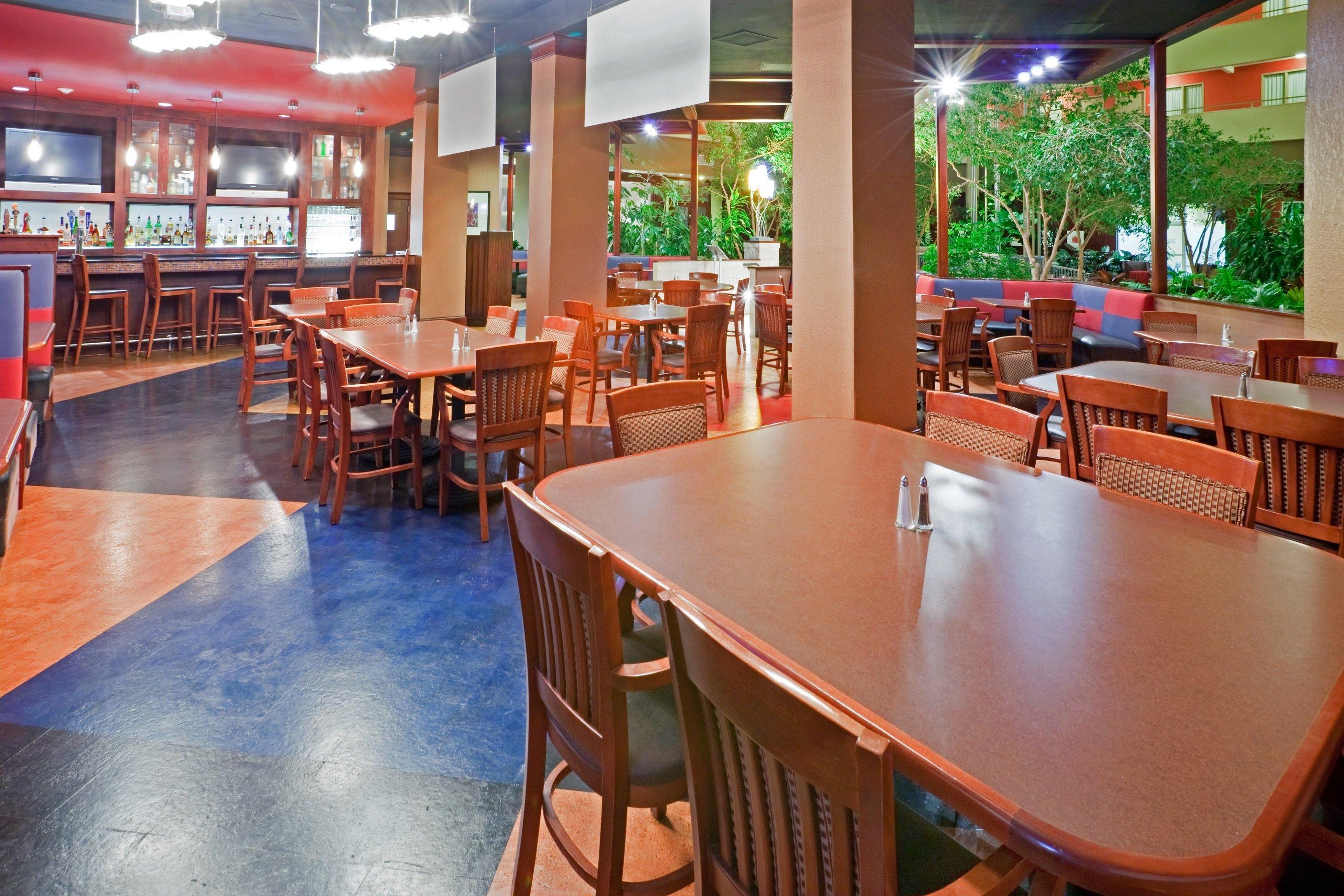 Restaurant The Lamar