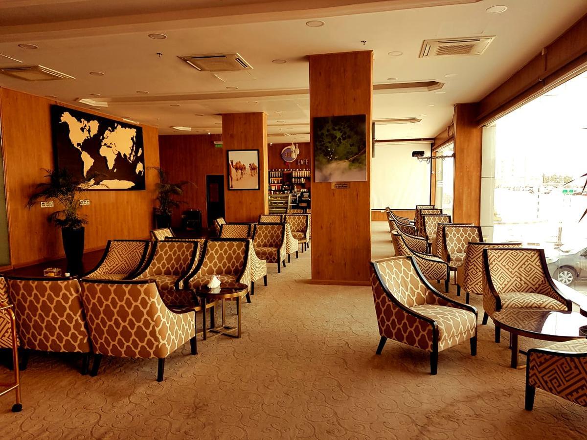 Vista Lobby Al Dyafa Hotel Suites