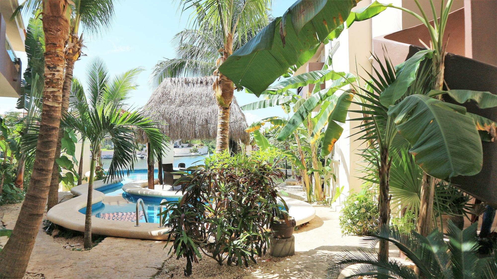 Vista Lobby Condo Bellmare