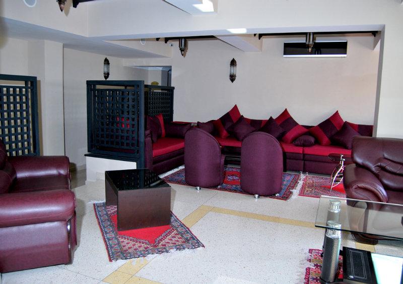 Vista Lobby Suite Hotel Tilila