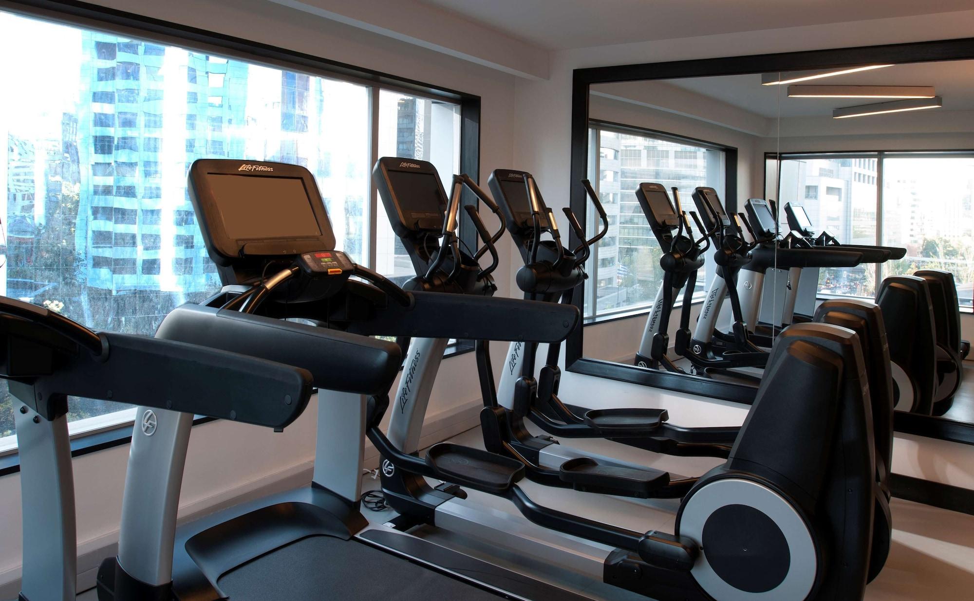 Gimnasio DoubleTree by Hilton Hotel Santiago - Vitacura