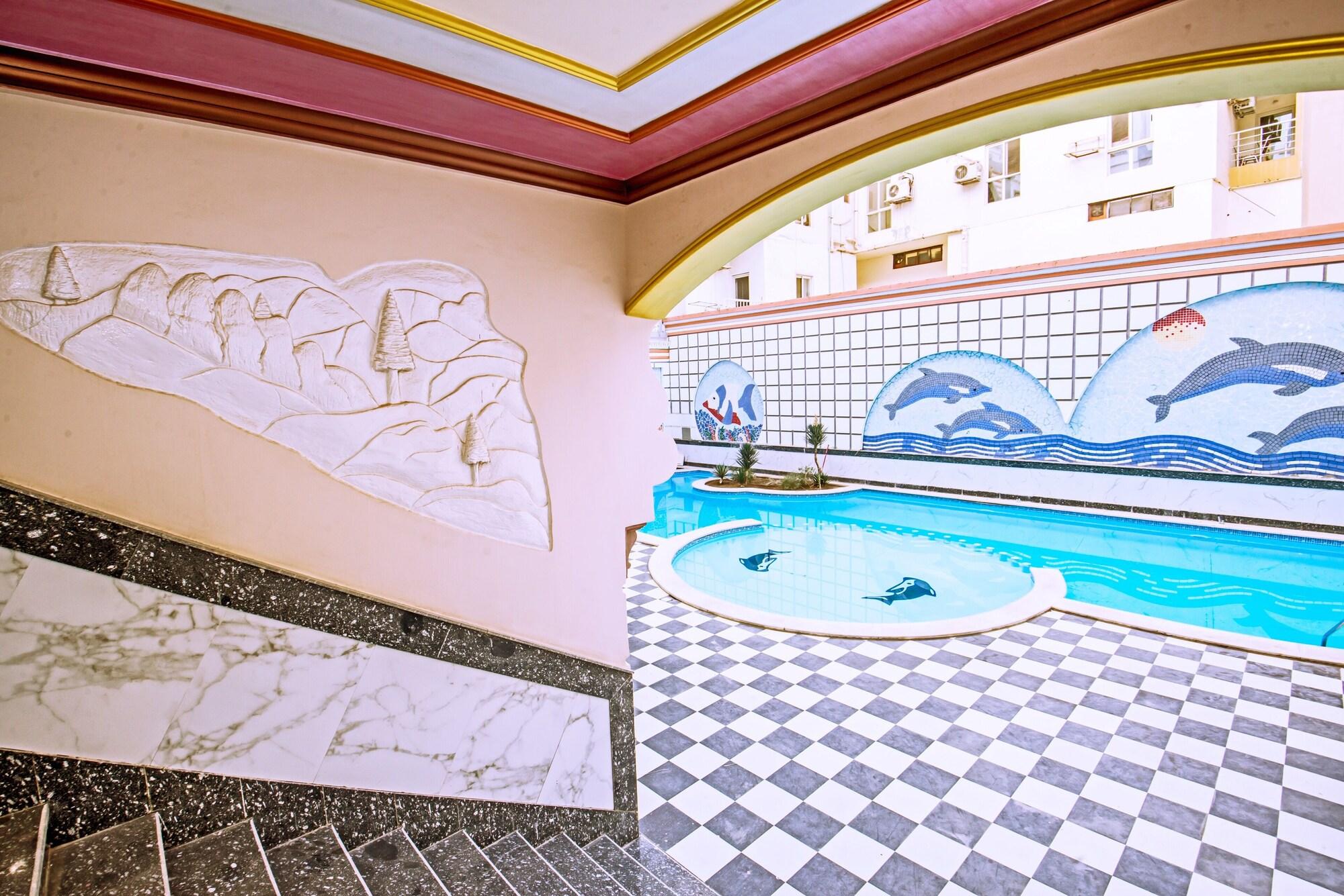 Vista Piscina Sheraton Plaza - Central Hurghada by The New Marina