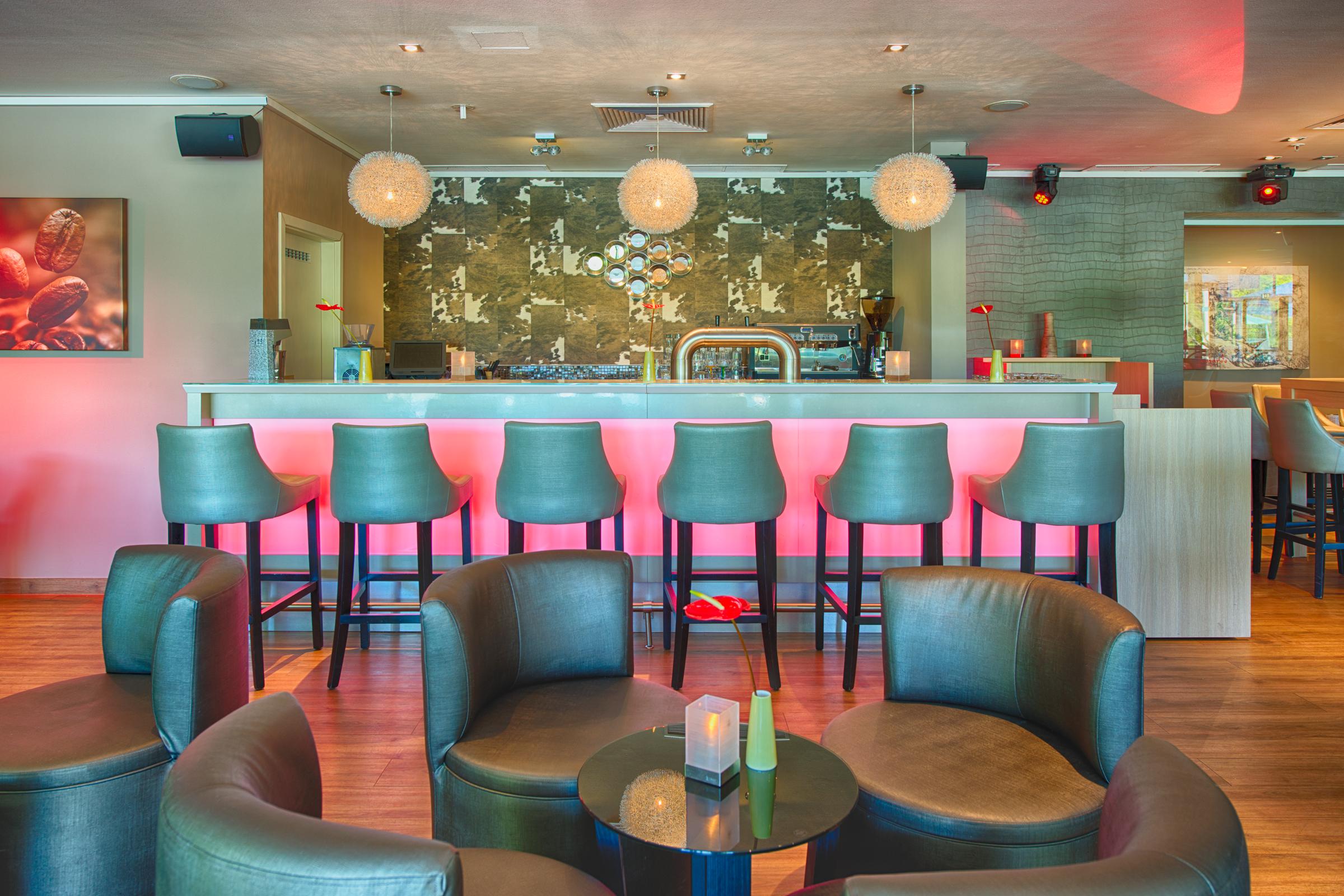 Bar/Salón Leonardo Royal Hotel Köln - Am Stadtwald