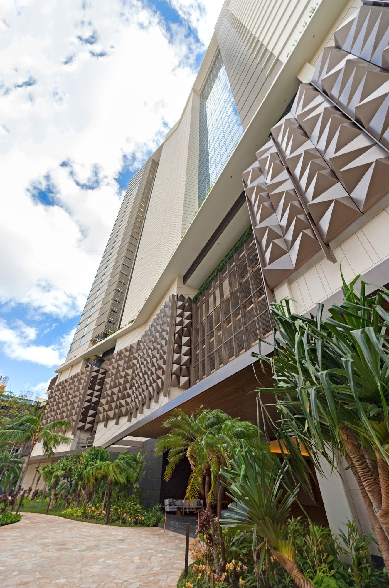 Vista Exterior Real Select at the Ritz Carlton Residences, Waikiki Beach