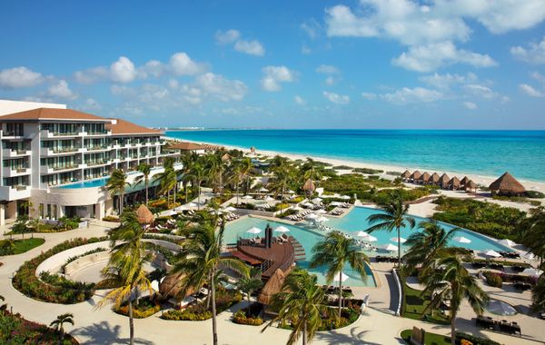 Dreams Playa Mujeres Golf and Spa - Hoteles con alberca climatizada en Cancún, México
