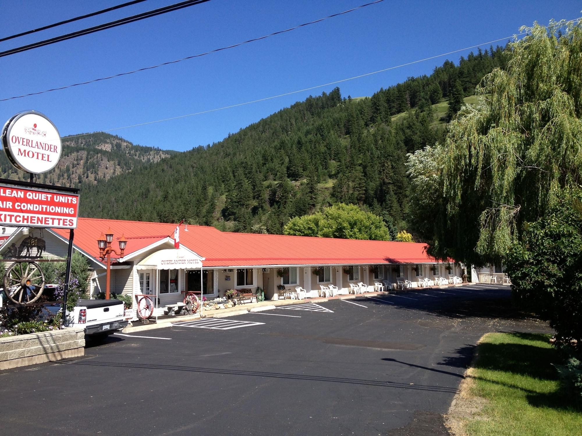 Varios Overlander Motel