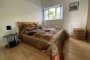 Alquiler Vacacional - Spacious One Bed Deluxe Apartment in Daventry