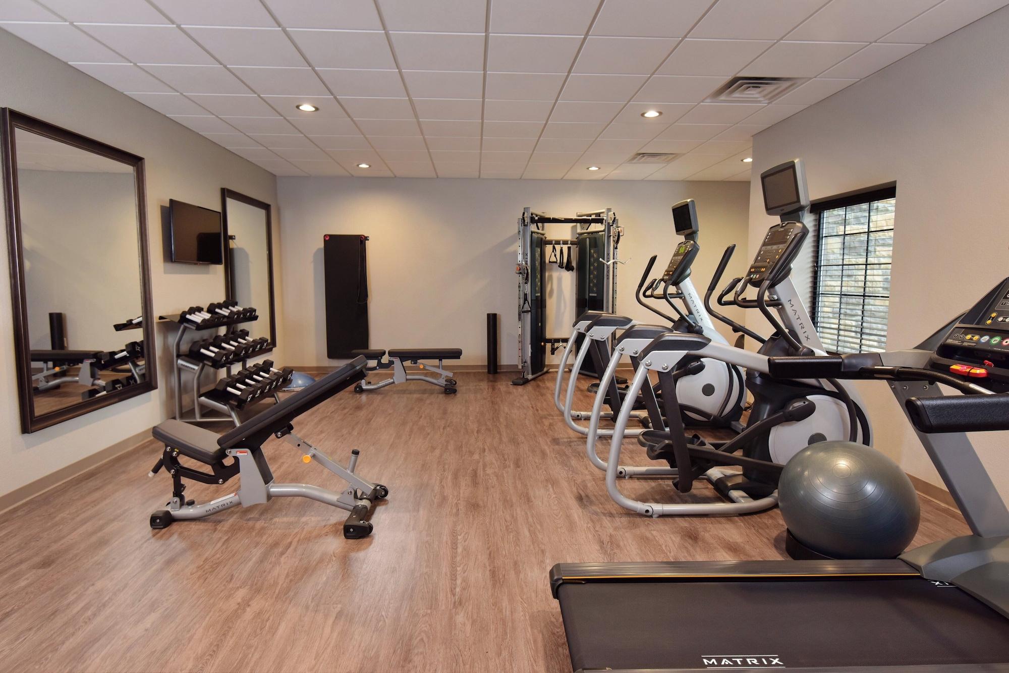 Gimnasio Staybridge Suites Wisconsin Dells - Lake Delton by IHG
