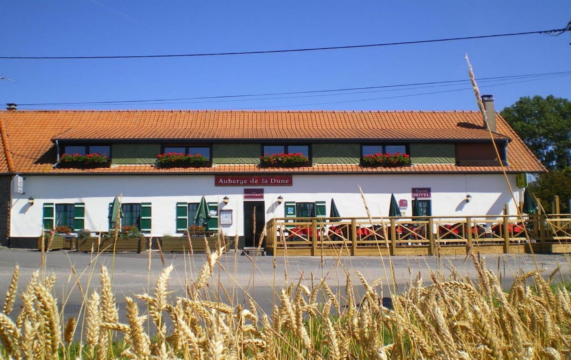 Varios Auberge de la Dune