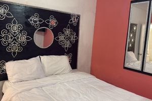 Paquete - Cozy Breeze Queen Bed Studio