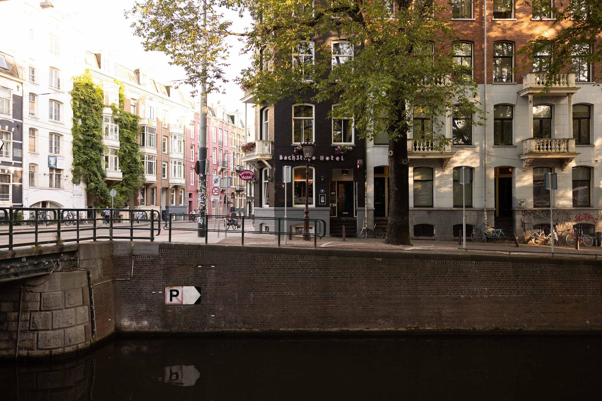 Vista Exterior BackStage Hotel Amsterdam