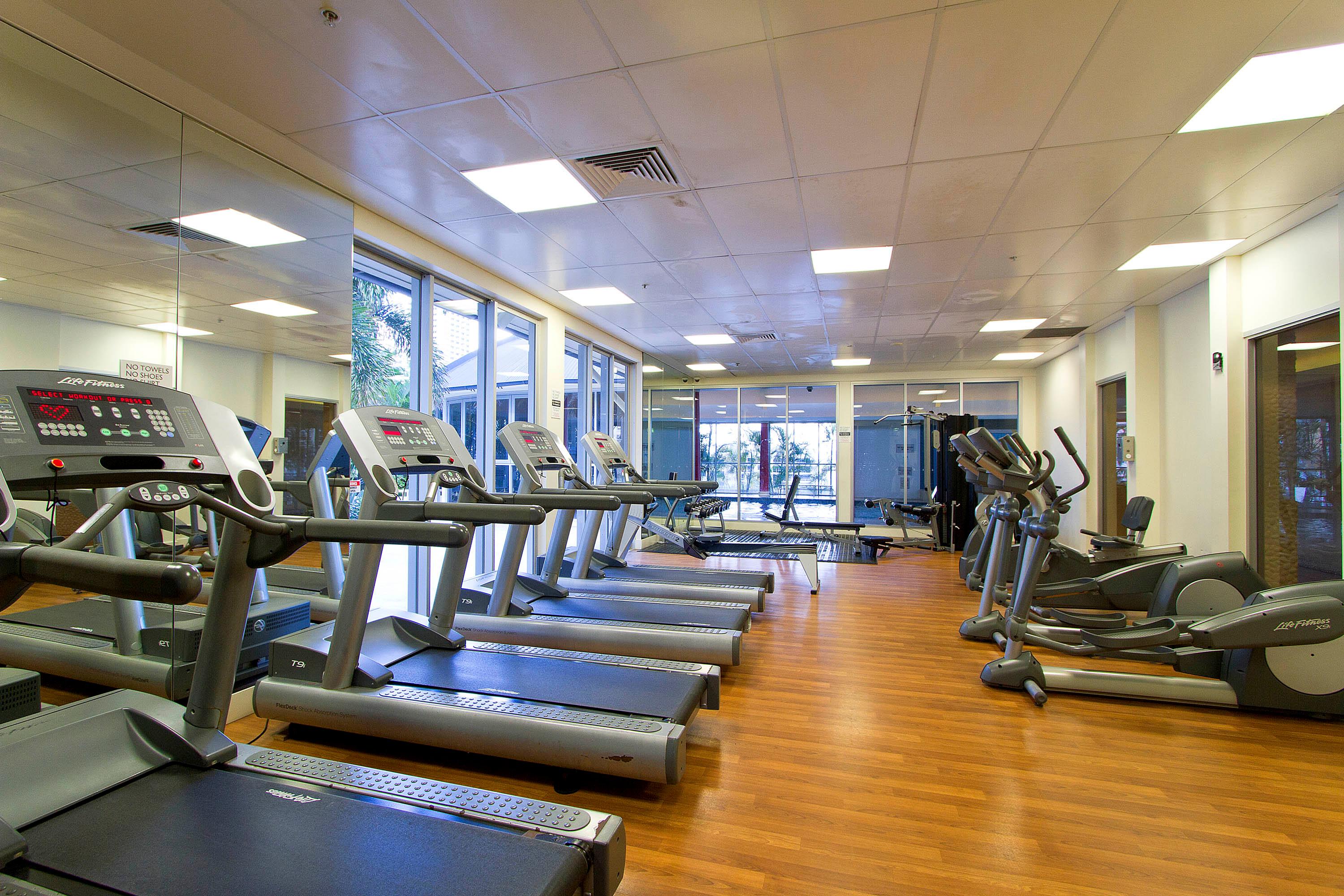 Instalaciones Recreativas Mantra Towers of Chevron