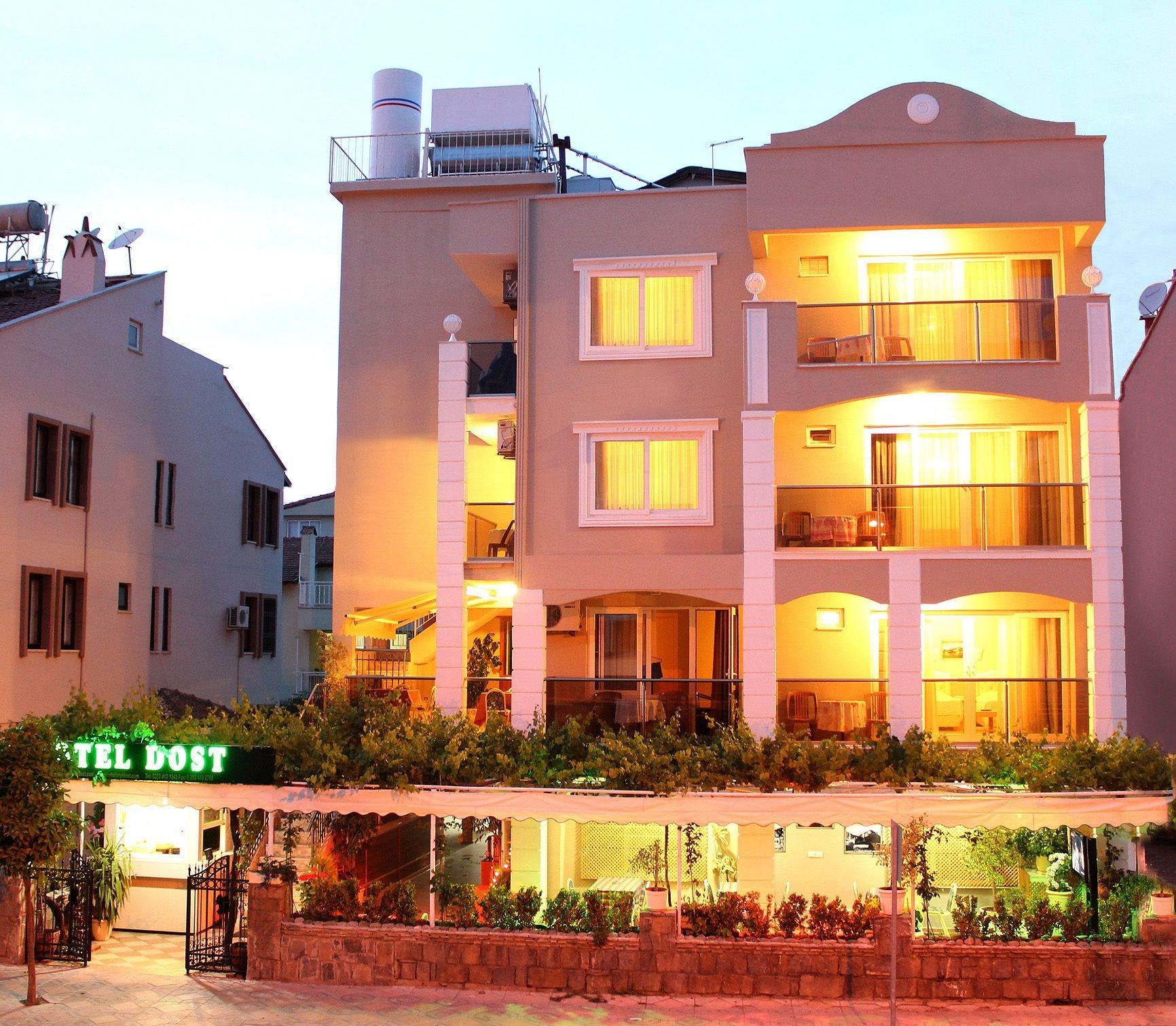 Vista Exterior Otel Dost