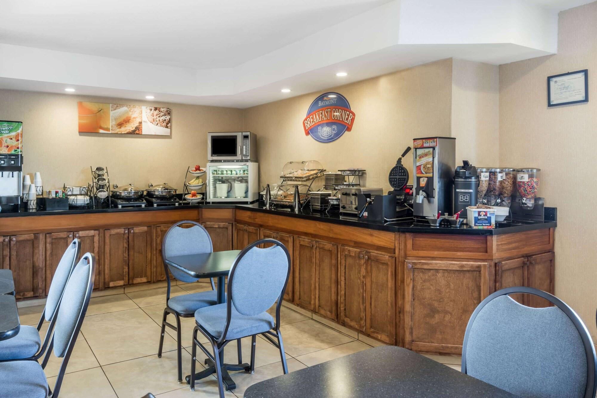 Restaurant Baymont by Wyndham Santa Fe