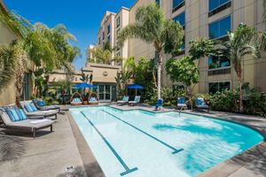 Alojamiento - DoubleTree by Hilton Los Angeles - Commerce