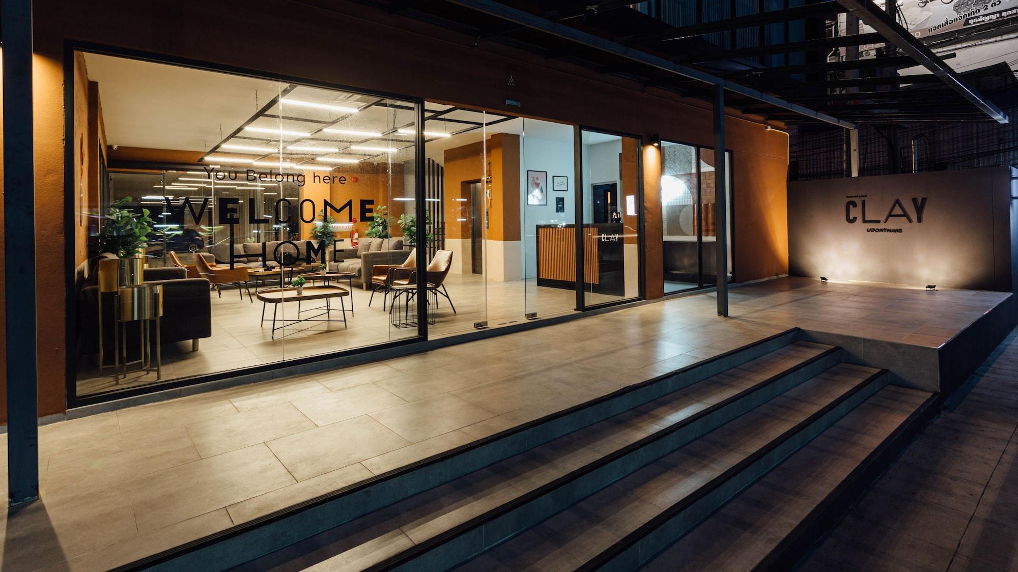 Varios Clay Udonthani