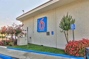 Alojamiento - Motel 6 Sacramento, CA - Old Sacramento North