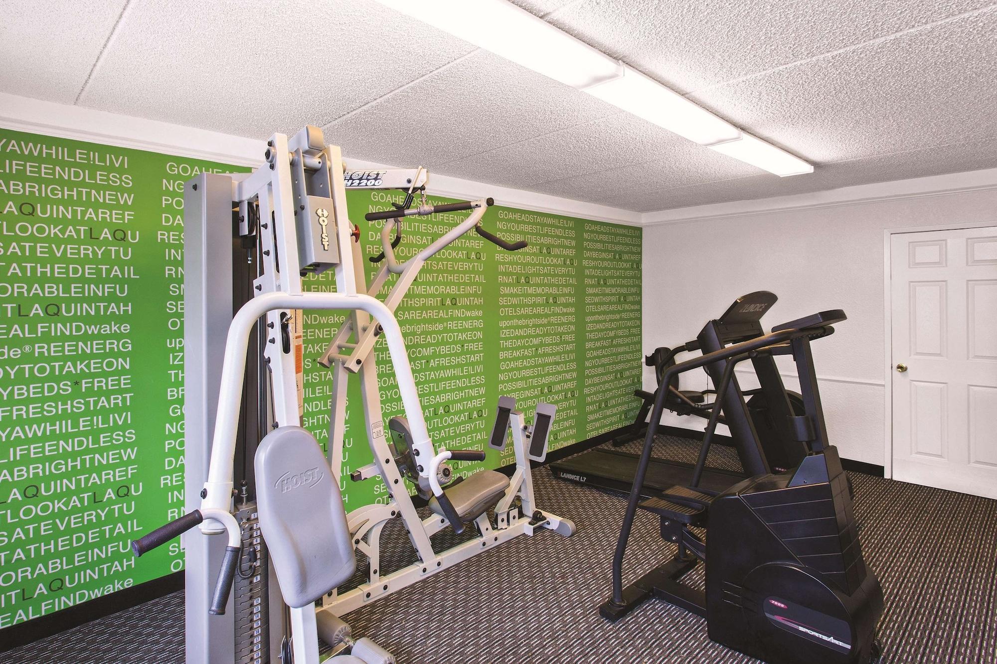 Gimnasio La Quinta Inn by Wyndham Fresno Yosemite