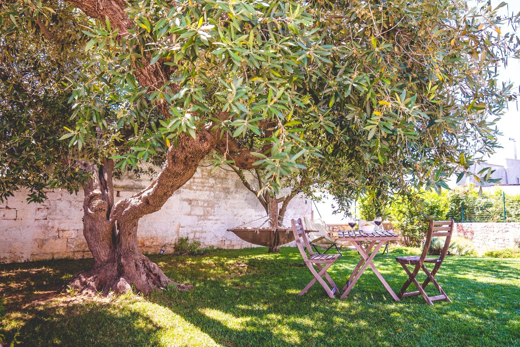 Vista Exterior Trullieu Guesthouse