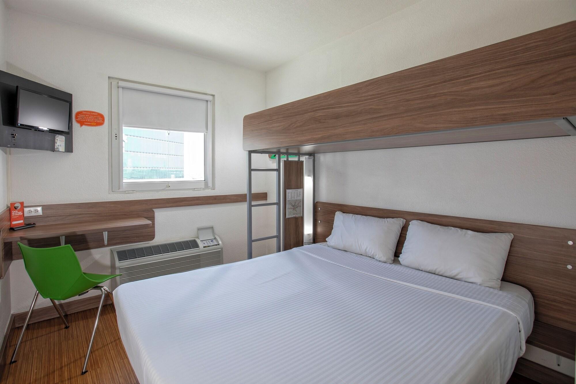 Habitación Hotel Hi! Santa Catarina
