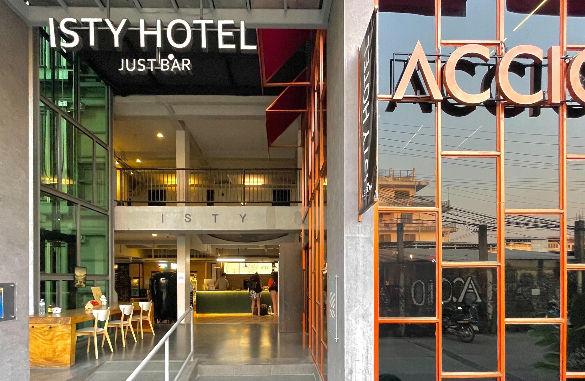 Vista Exterior ISTY Hotel