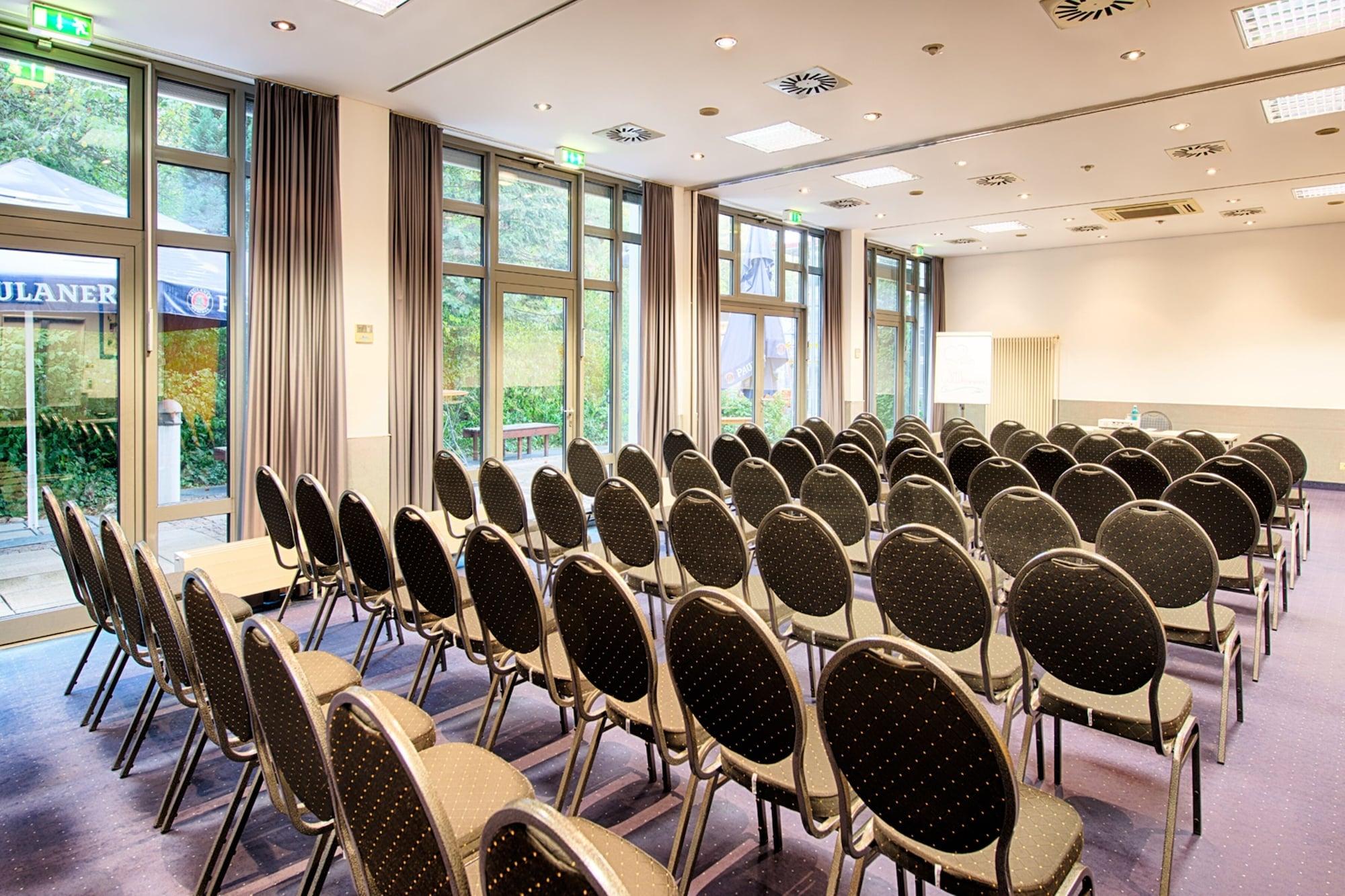Sala de Reuniones ACHAT Hotel Stuttgart Airport Messe
