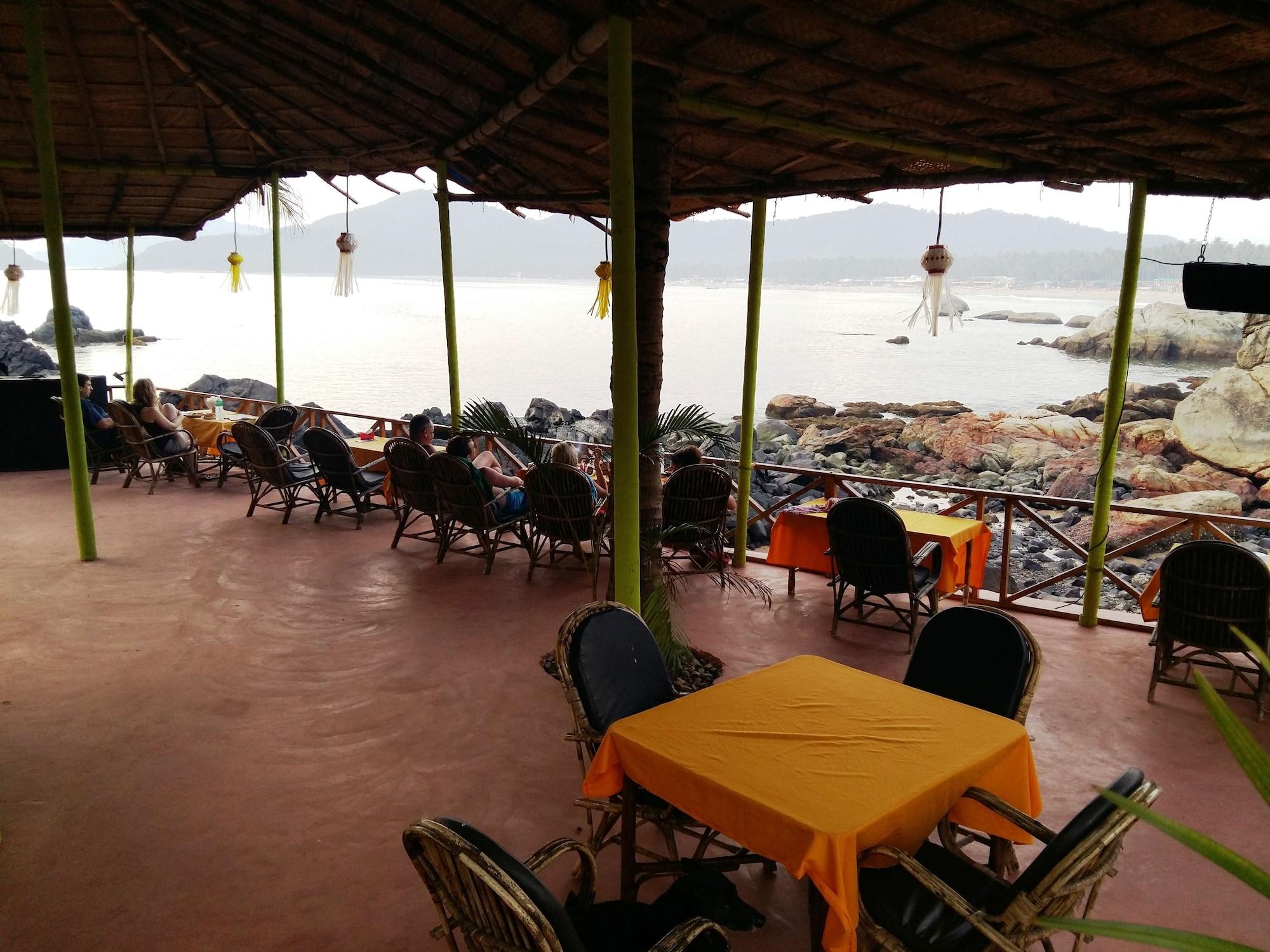 Restaurant Neptune Point Hill Cottages