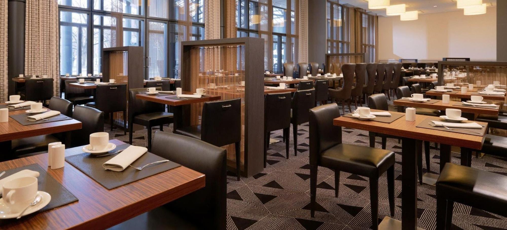 Restaurant Sheraton Berlin Grand Hotel Esplanade