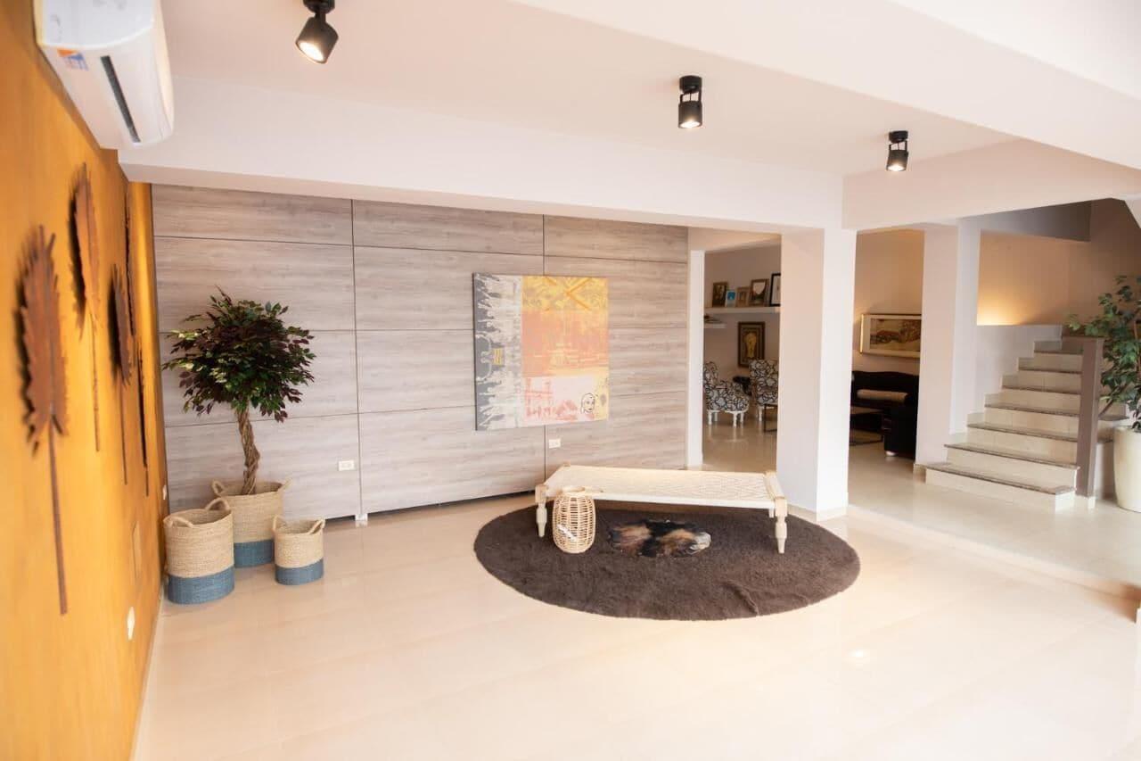Vista Lobby HOTEL SOLANO