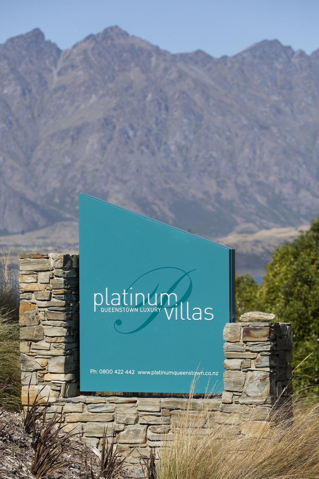 Vista Lobby Platinum Queenstown Villas