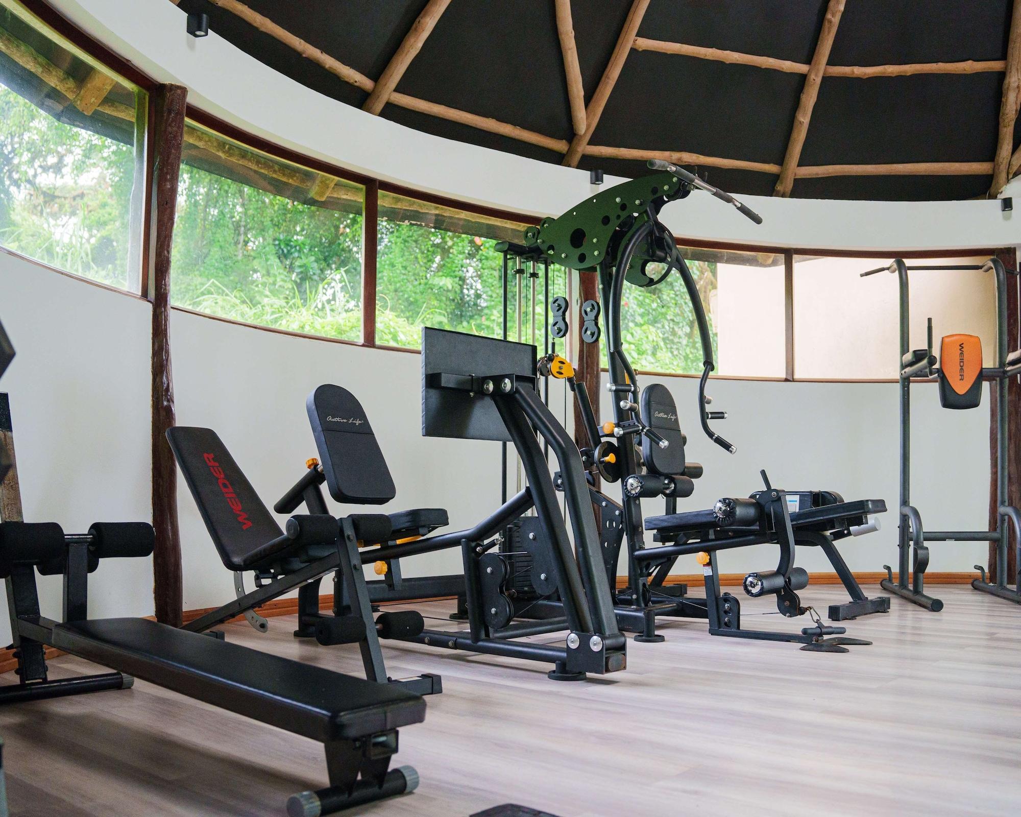 Gimnasio Royal Palm Galapagos, Curio Collection Hotel by Hilton