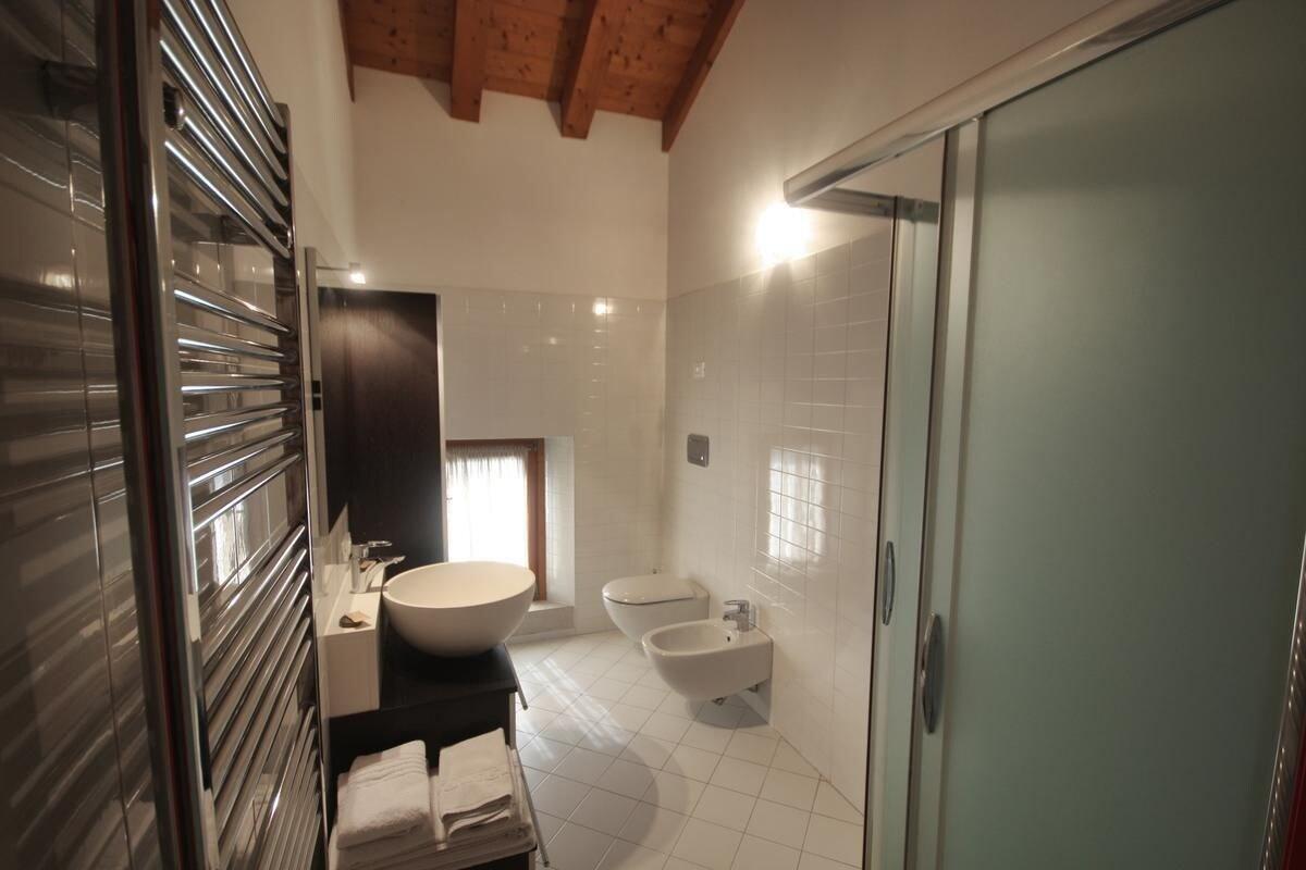 Equipamiento de Habitación Albergo Due Fiumi