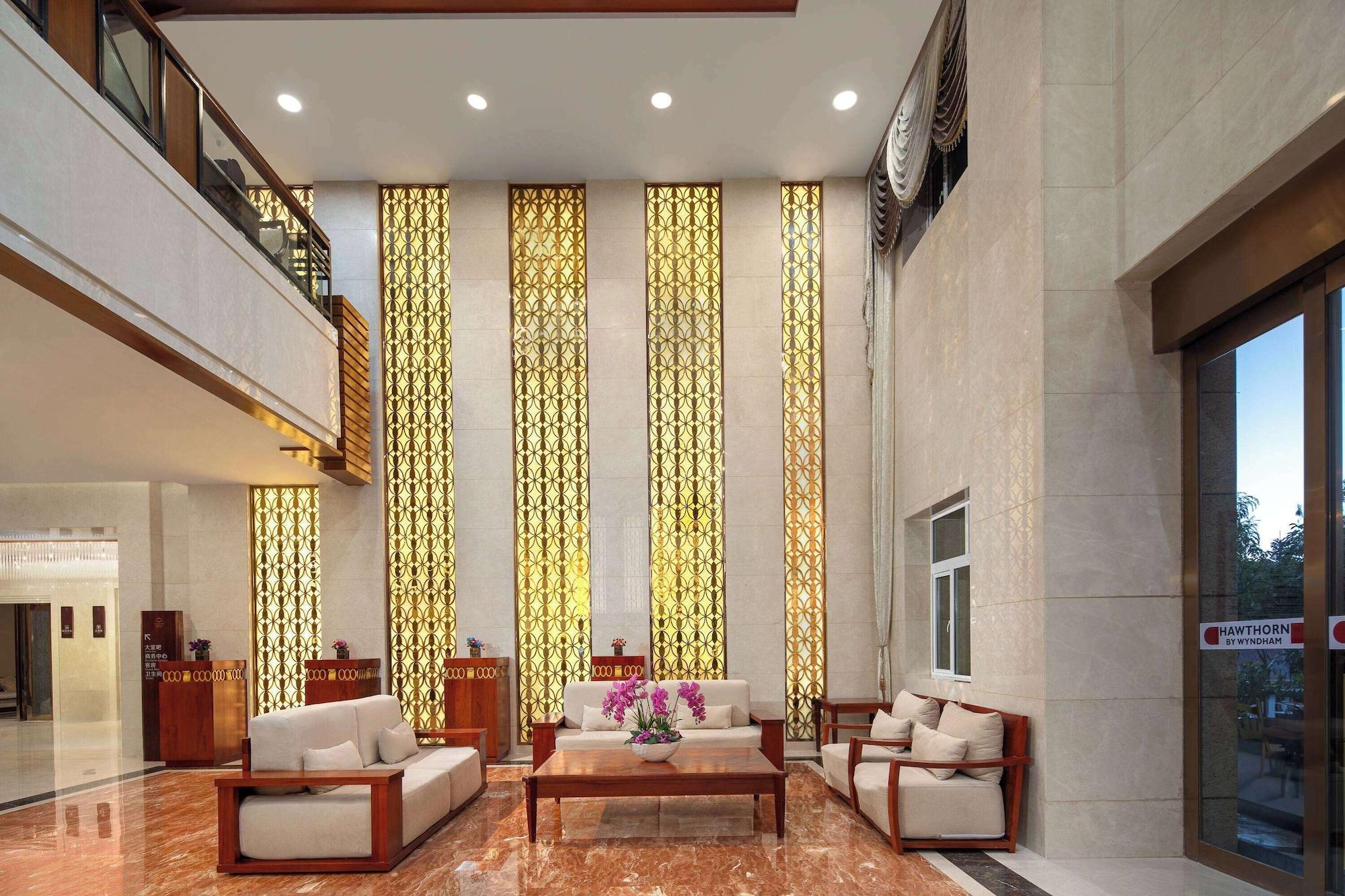 Vista Lobby Hawthorn By Wyndham Shangri-La Old Town